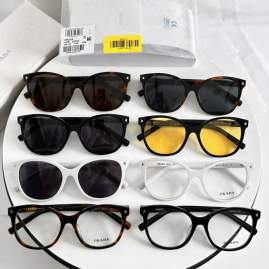 Picture of Prada Sunglasses _SKUfw76014697fw
